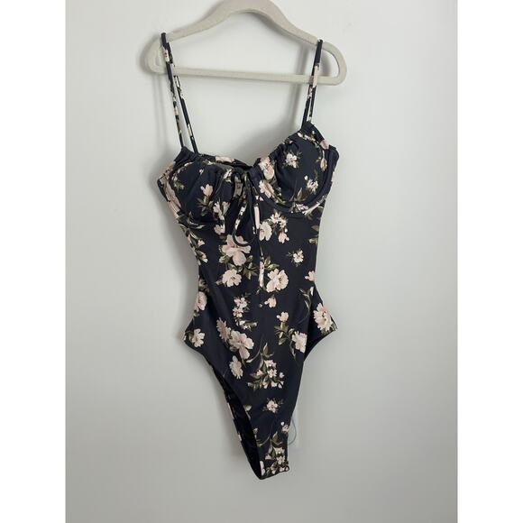 O'Neill Kendra Floral Kailua Underwire One-Piece Swimsuit - XS - NWT - Picture 5 of 9